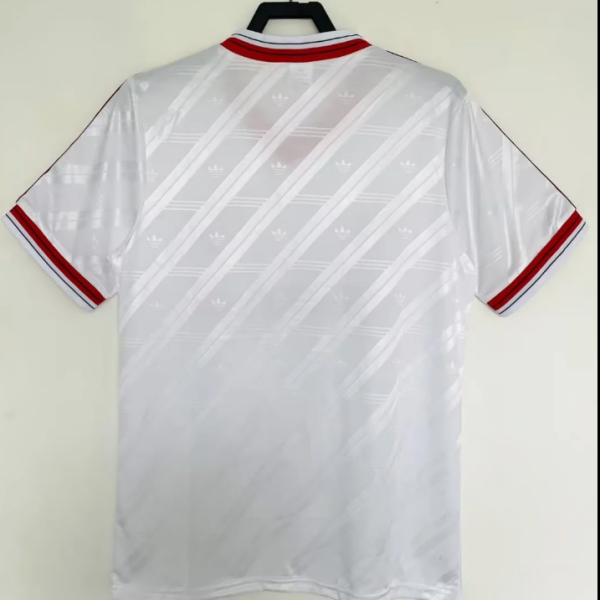 86-88Manchester United Retro Jersey George Best #11 Vintage Away White/Red Soccer Shirt
