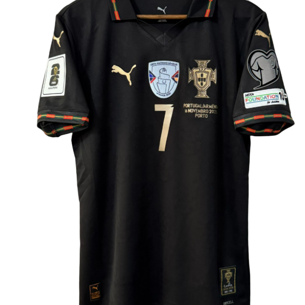 Portugal 26-27 "Pantera Negra" Special Edition Ronaldo #7 Black Gold Fan Jersey